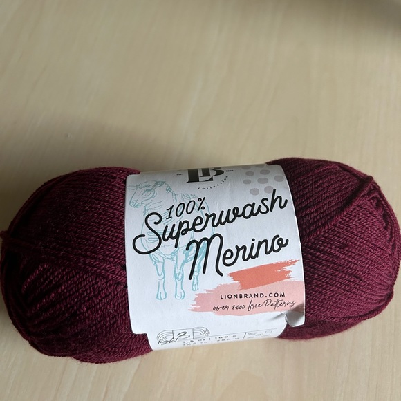 Handmade fingerless mittens - Picture 5 of 6